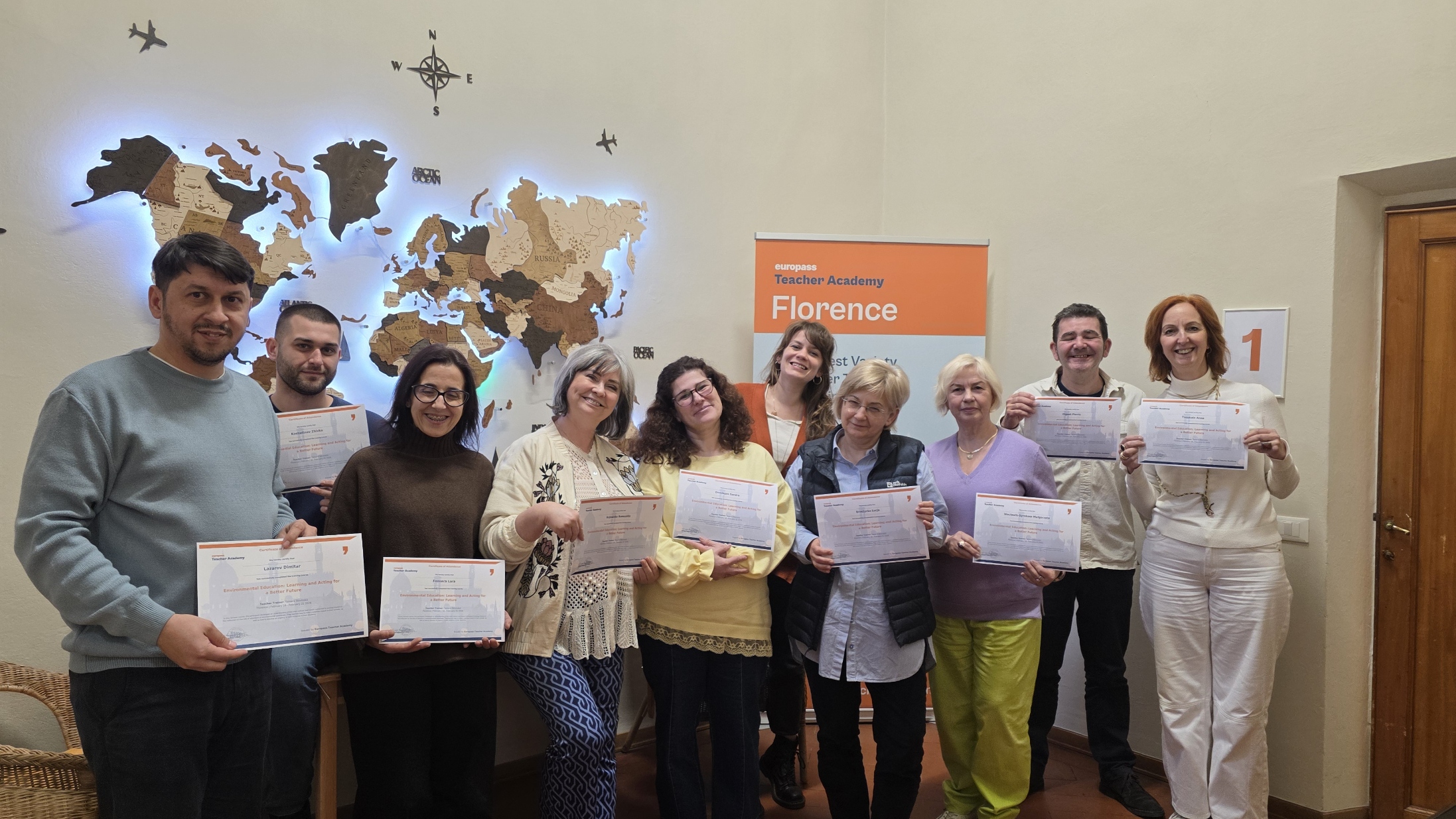 Uczestnicy kursu "Environmental Education: Learning and Acting for a Better Future” w prestiżowej „Europass Teacher Academy” we Florencji (zajęcia odbywały się w Palazzo Venerosi Pesciolini), który okazała się strzałem w dziesiątkę.